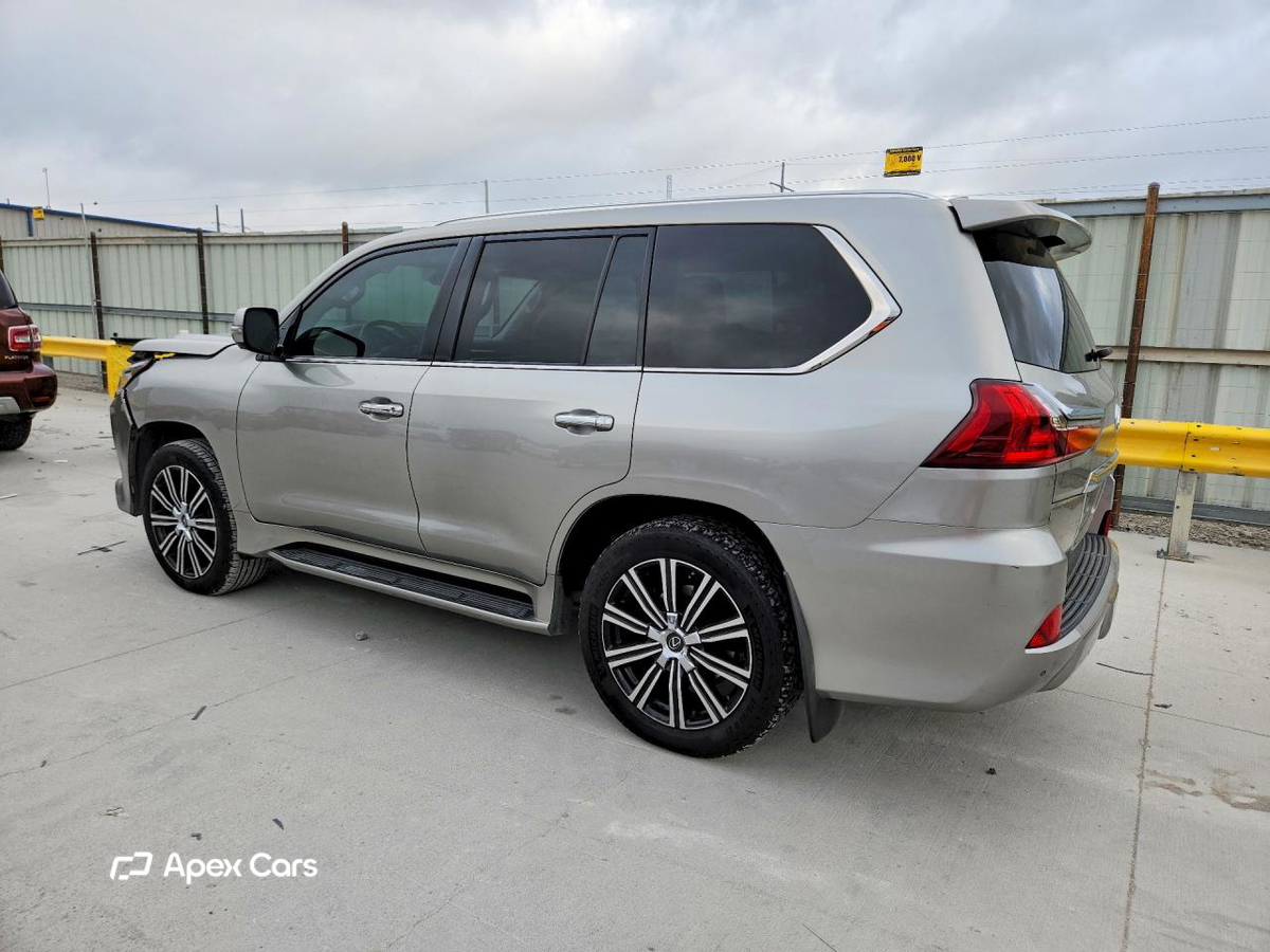 Lexus LX 2020