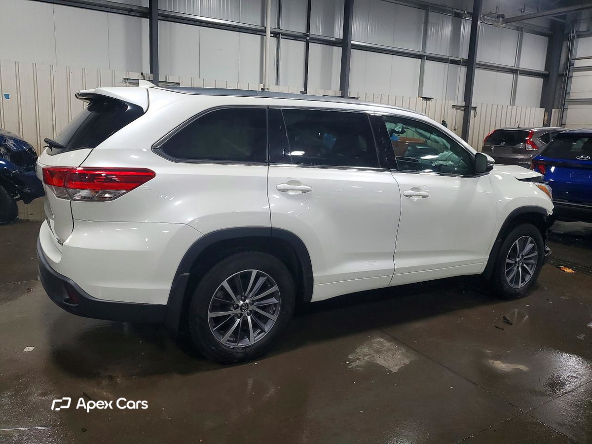 Toyota Highlander 2018