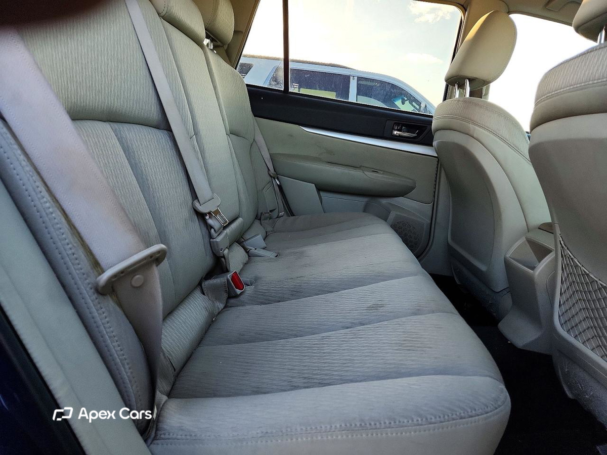 Subaru Outback 2011