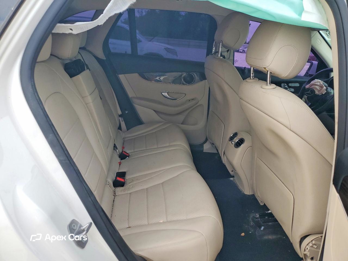 Mercedes-Benz GLC 2016