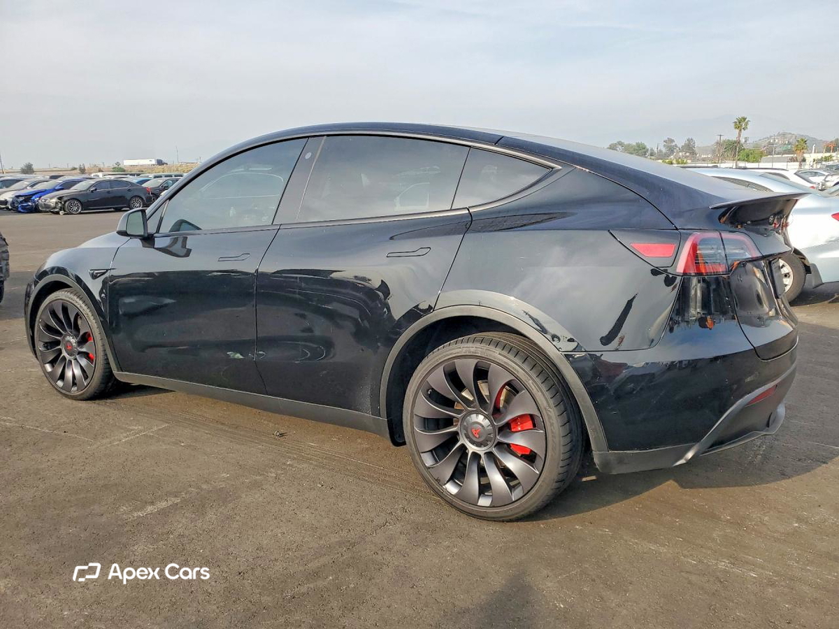Tesla Model Y 2023
