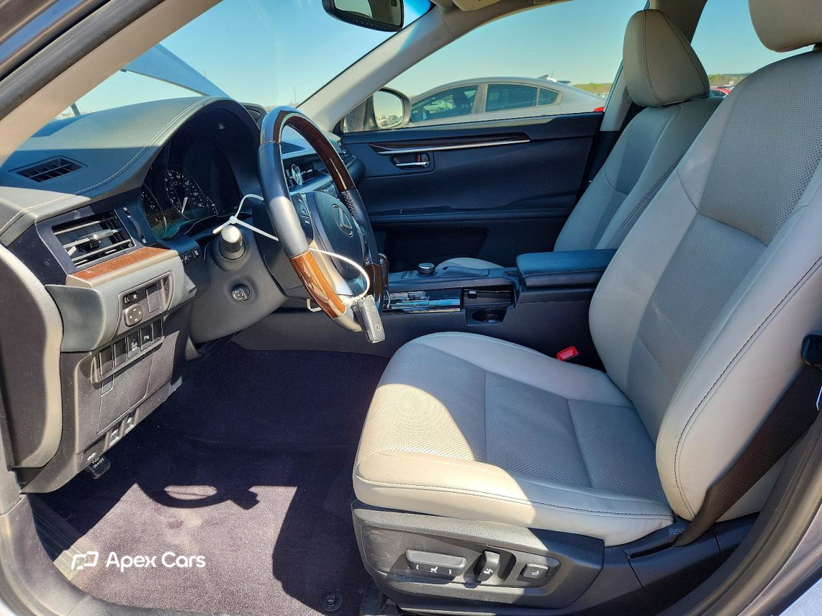 Lexus ES 2014