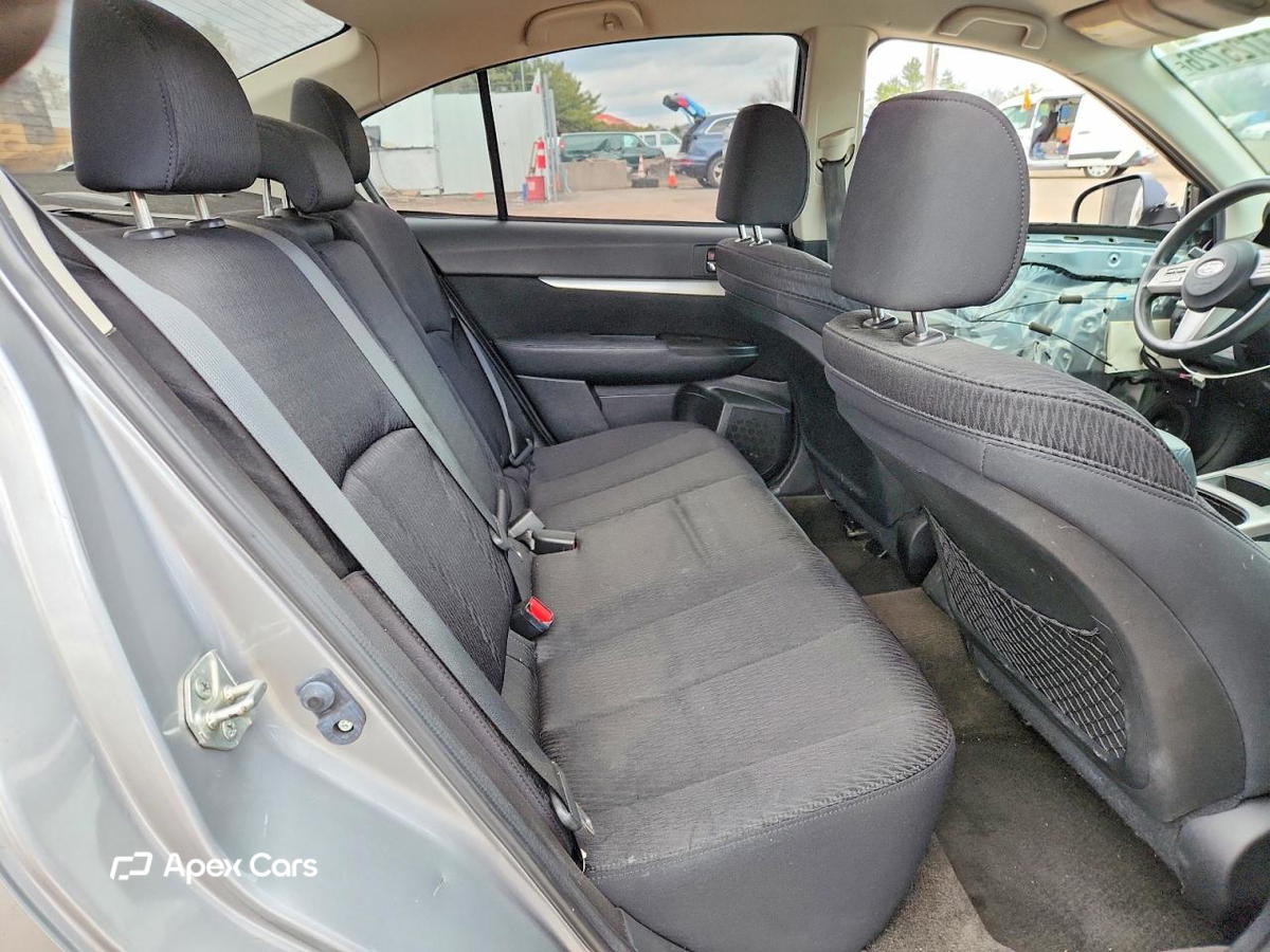Subaru Legacy 2011