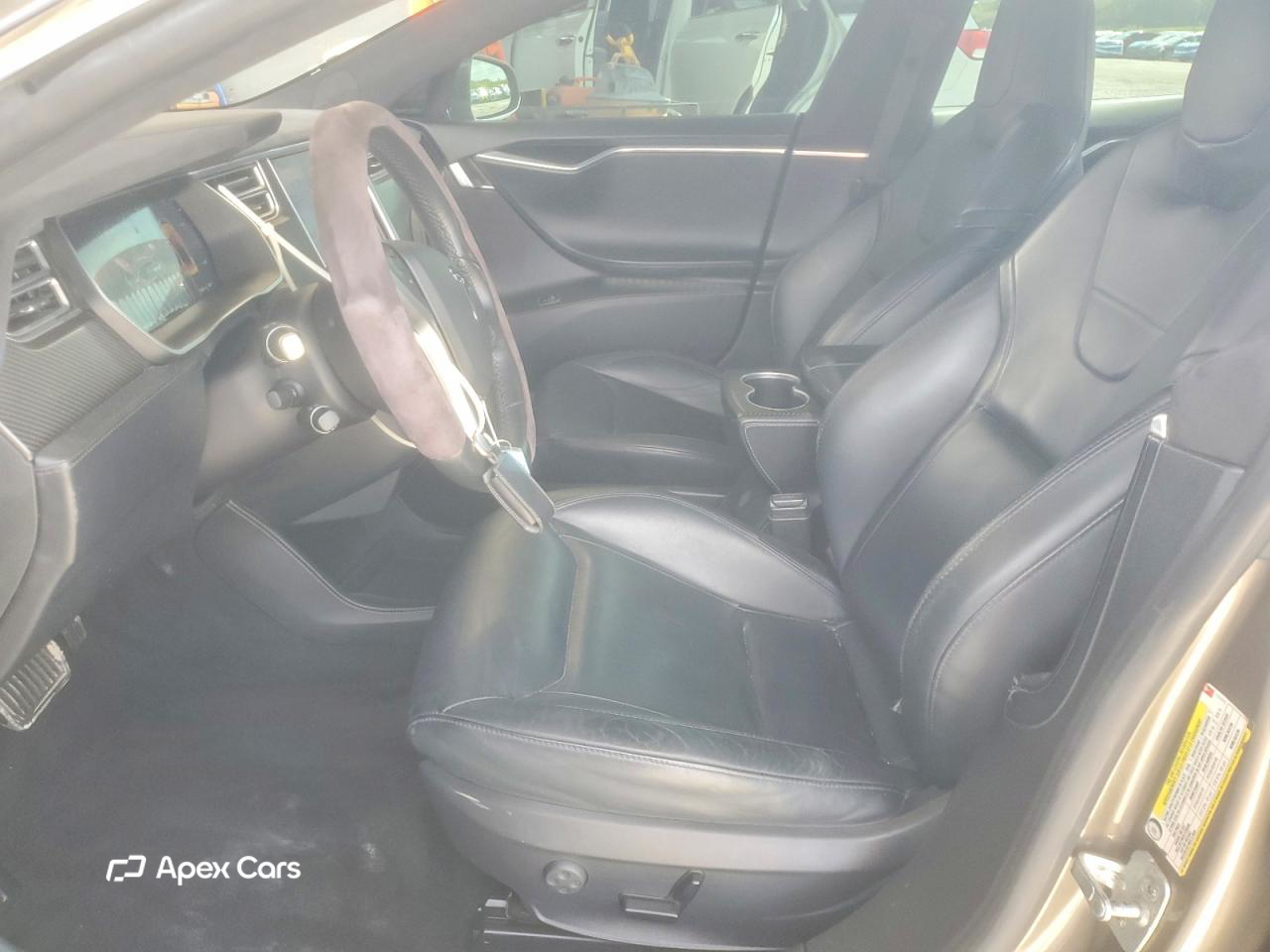 Tesla Model S 2016
