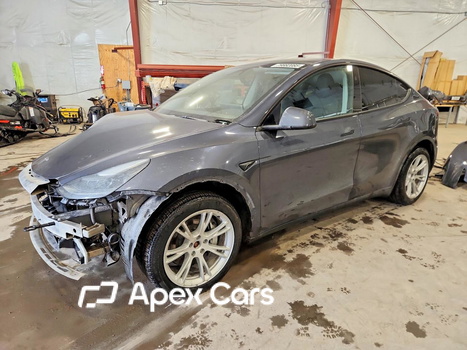 Tesla Model Y 2023 - Zdjęcie 1 z 5