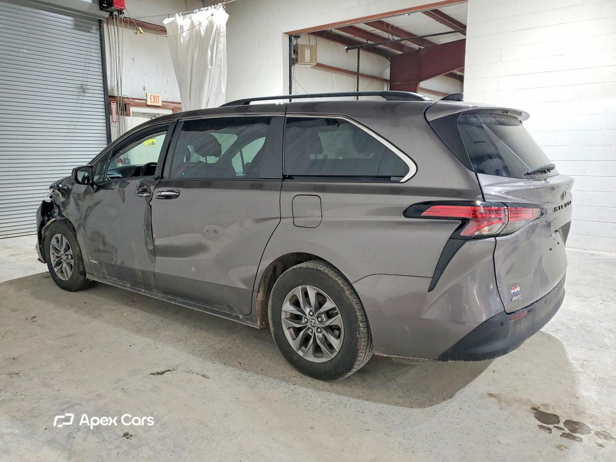 Toyota Sienna 2021