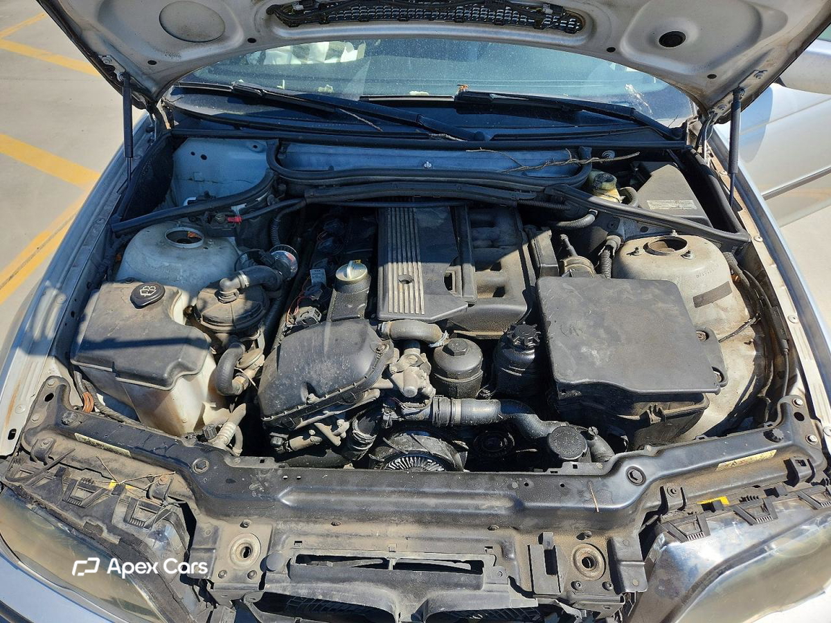 BMW Series 3 2004