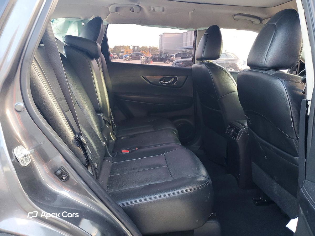 Nissan Rogue 2015