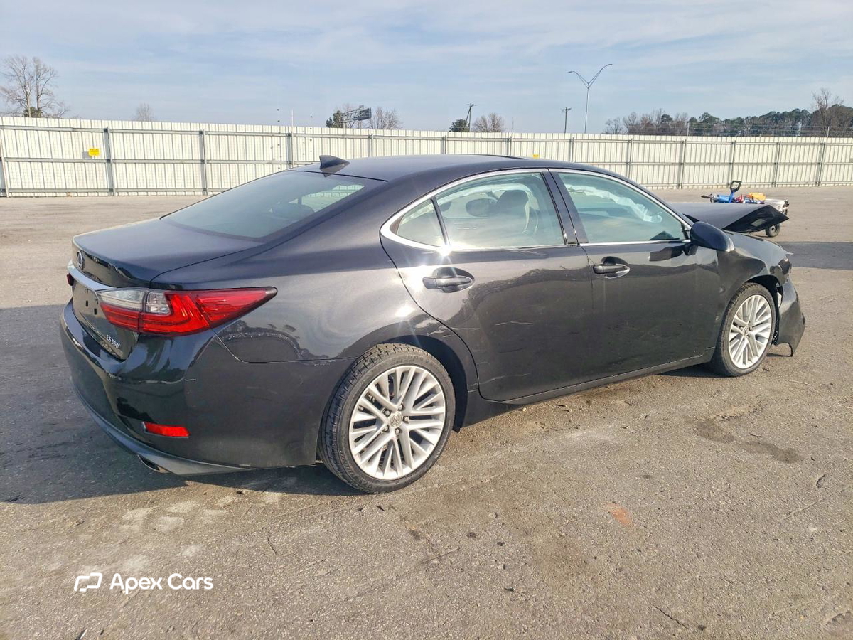 Lexus ES 2016