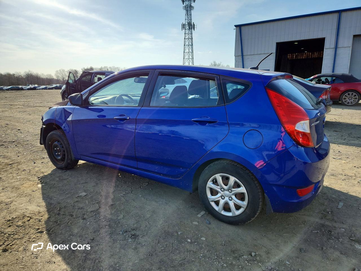 Hyundai Accent 2013