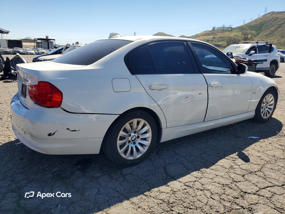 BMW Series 3 2009
