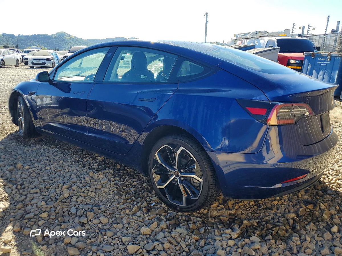 Tesla Model 3 2022