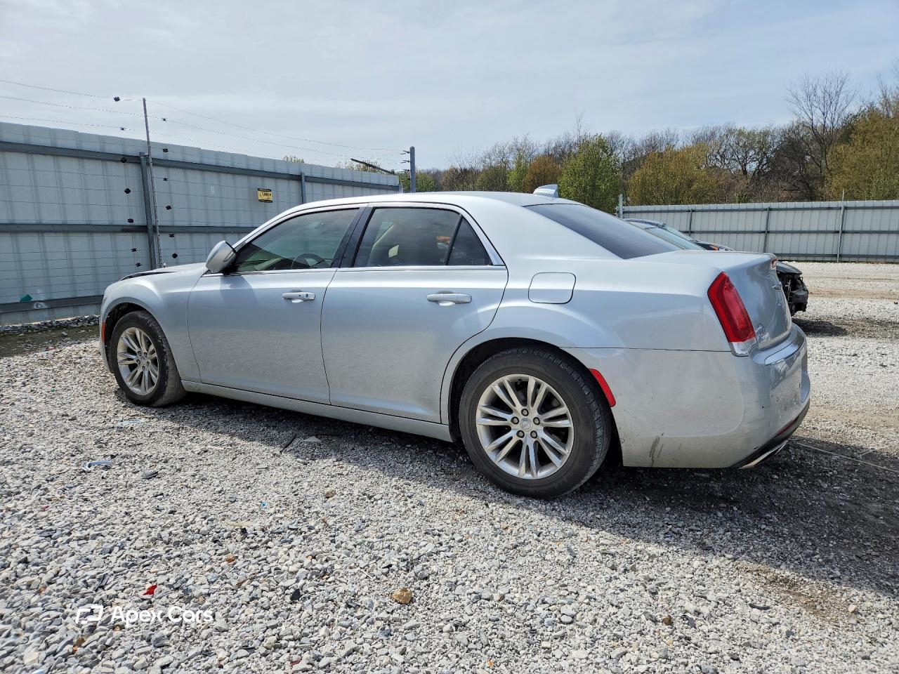 Chrysler 300 2021