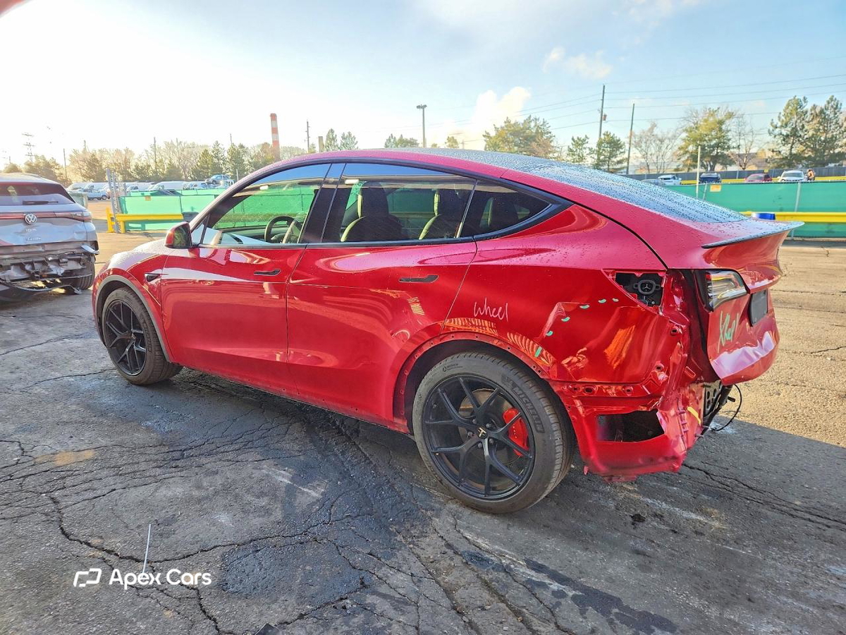 Tesla Model Y 2022
