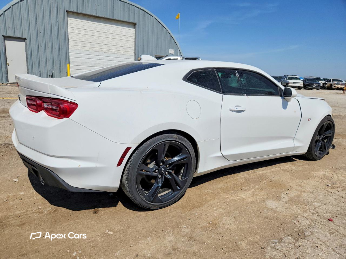 Chevrolet Camaro 2020