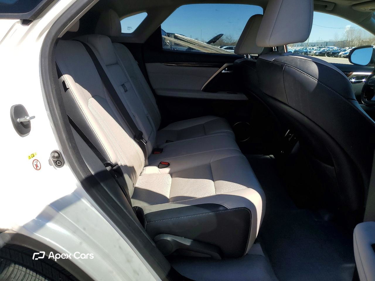 Lexus RX 2019