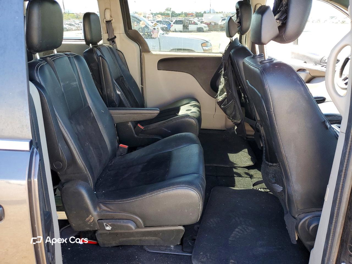 Dodge Caravan 2017
