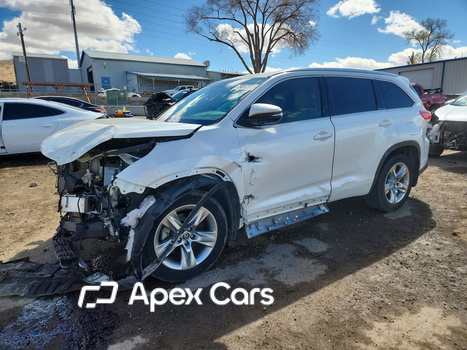 Toyota Highlander 2018 - Image 1 of 14