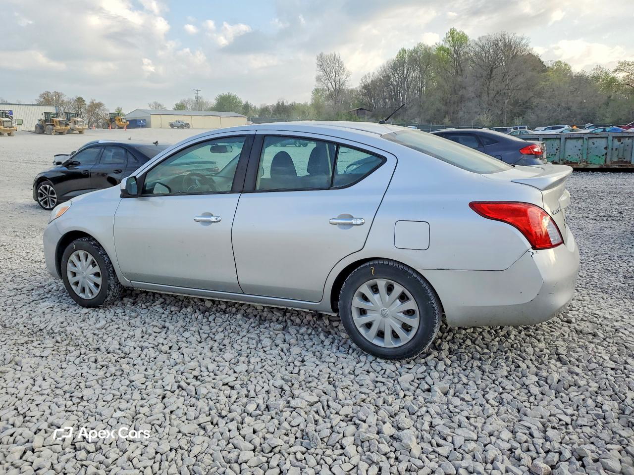 Nissan Versa 2013