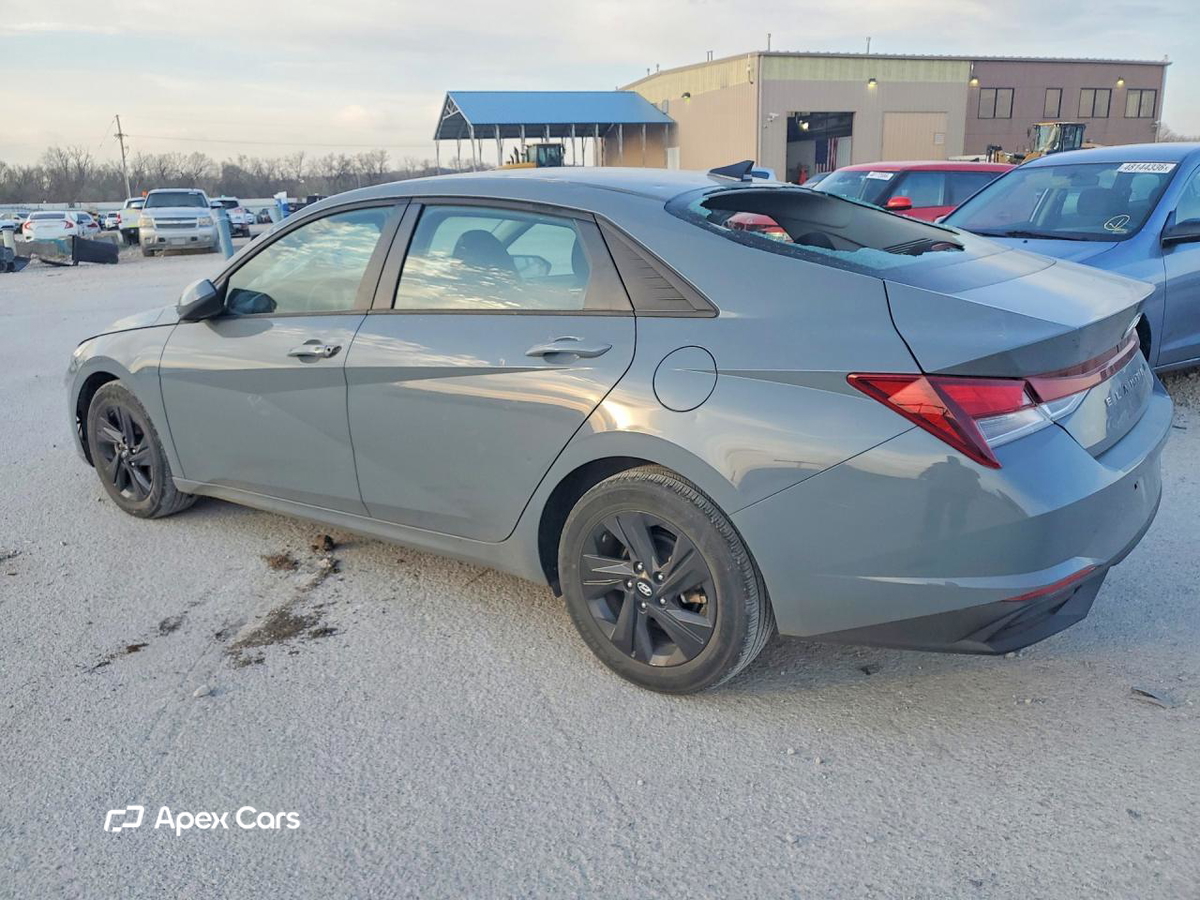 Hyundai Elantra 2021