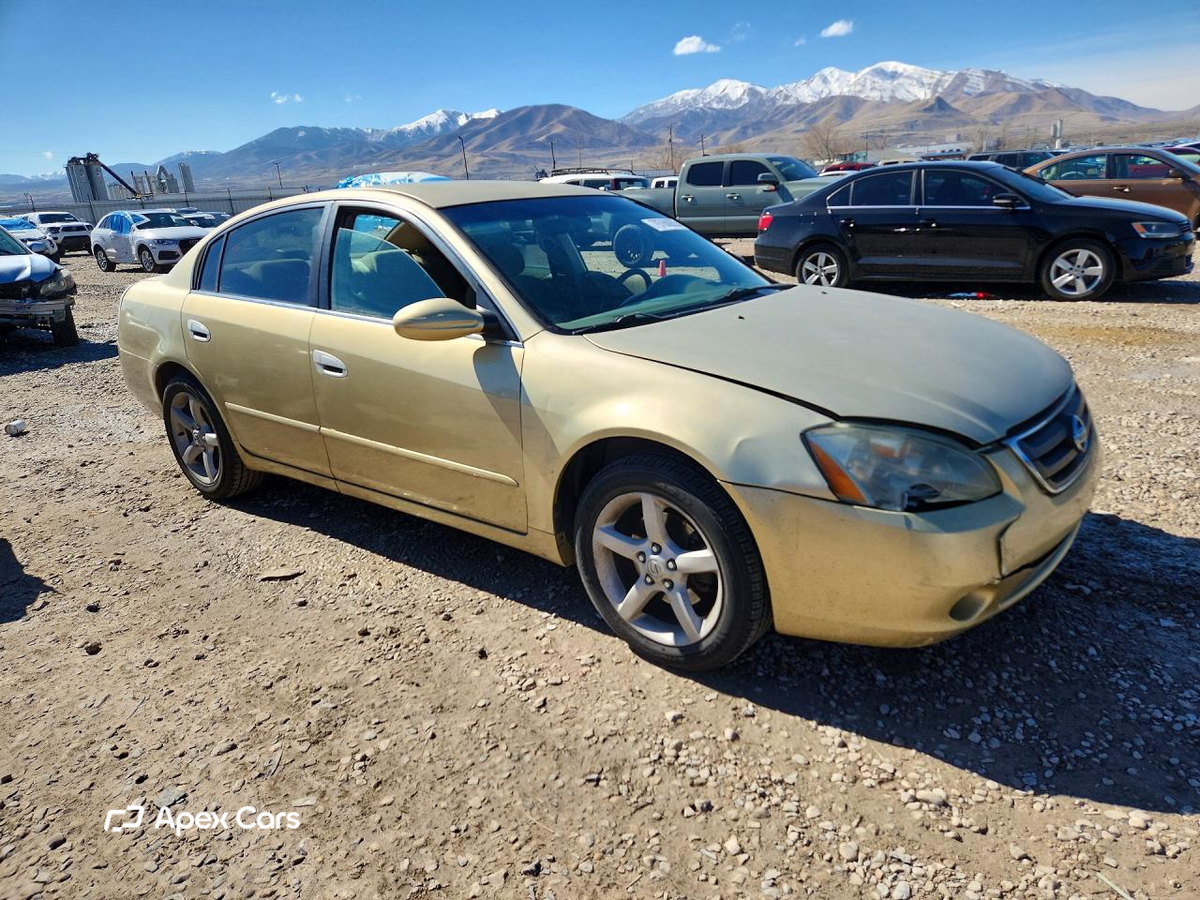 Nissan Altima 2002