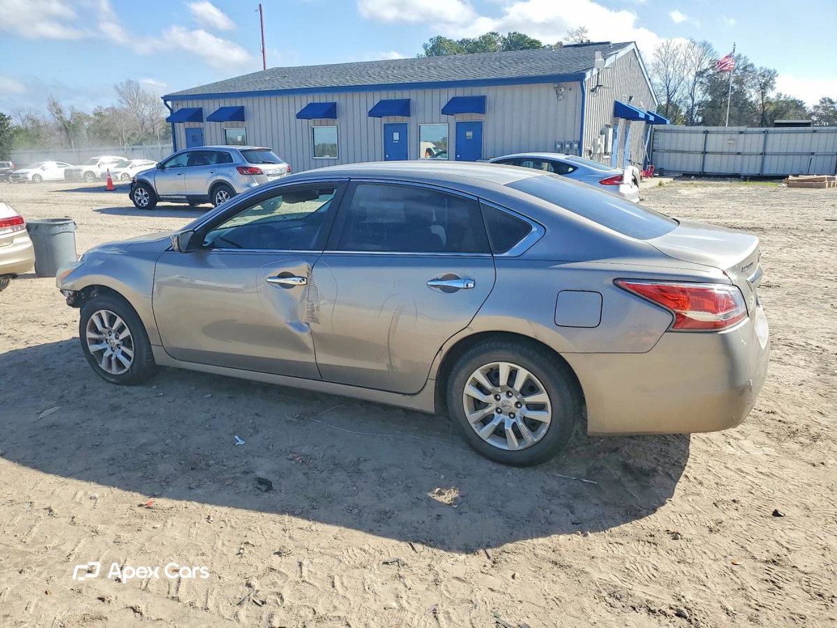Nissan Altima 2015