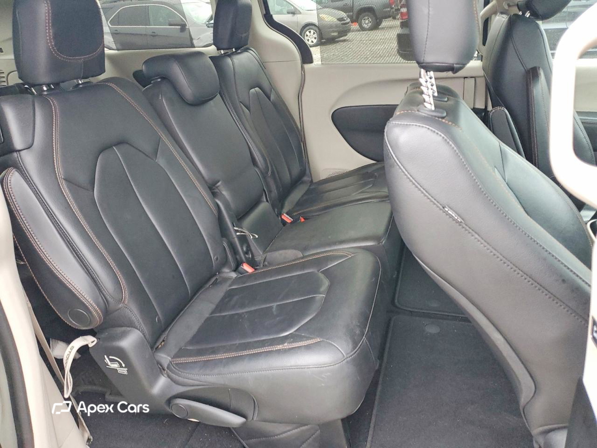 Chrysler Pacifica 2017