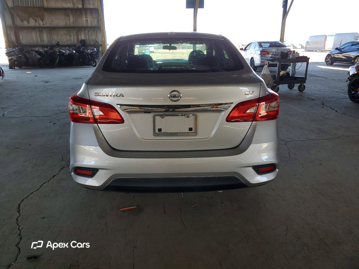Nissan Sentra 2018