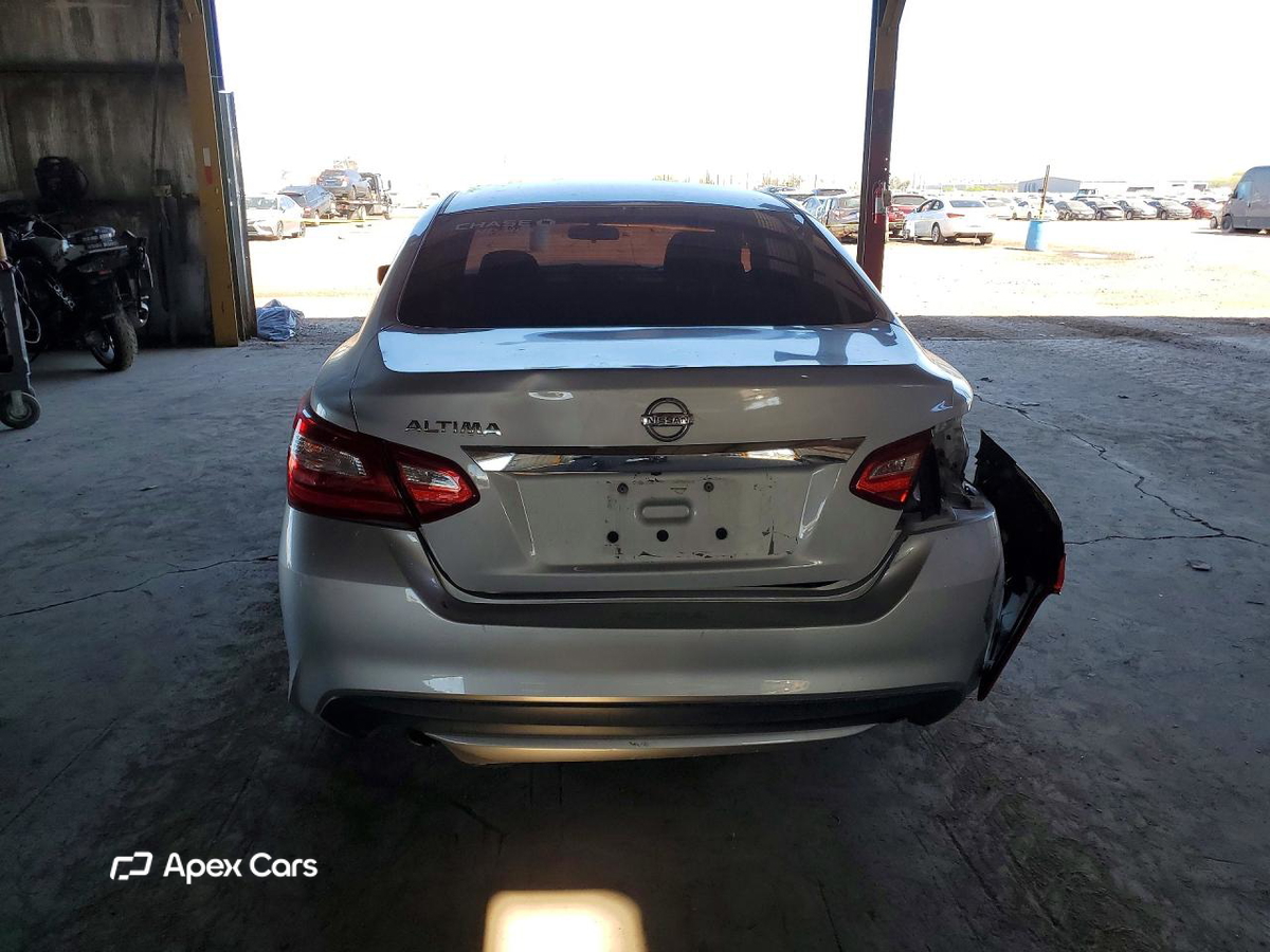 Nissan Altima 2017