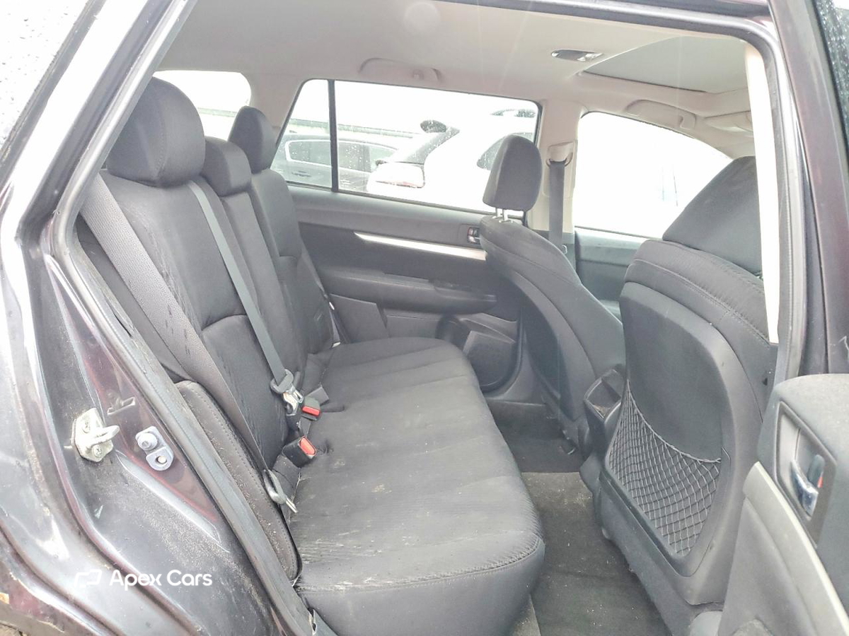 Subaru Outback 2012