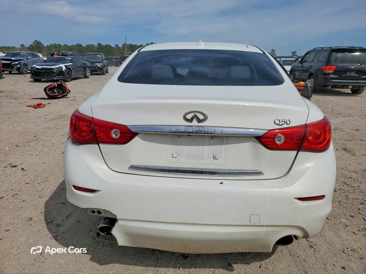 Infiniti Q50 2015