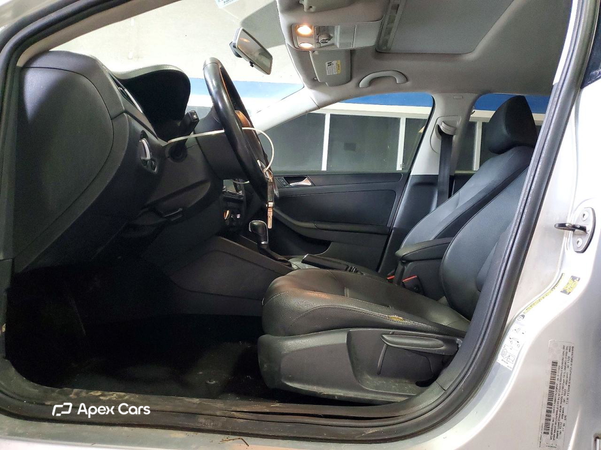 Volkswagen Jetta 2012