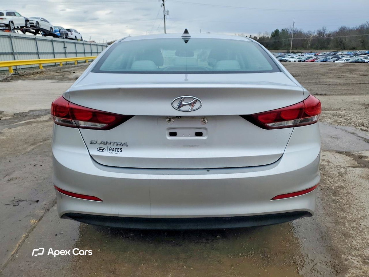 Hyundai Elantra 2018