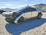 Tesla Cybertruck 2025