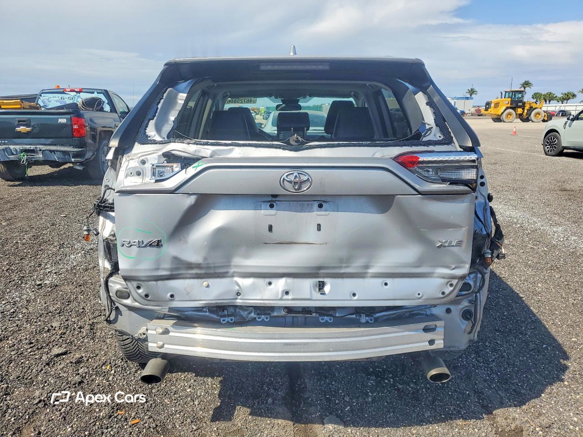 Toyota RAV 4 2021