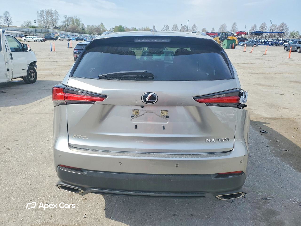 Lexus NX 2020