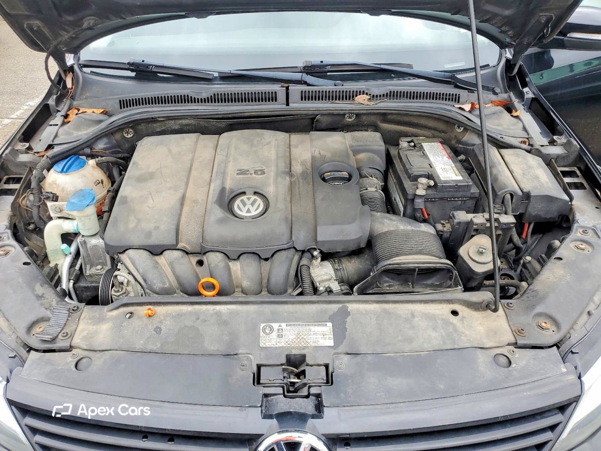 Volkswagen Jetta 2011