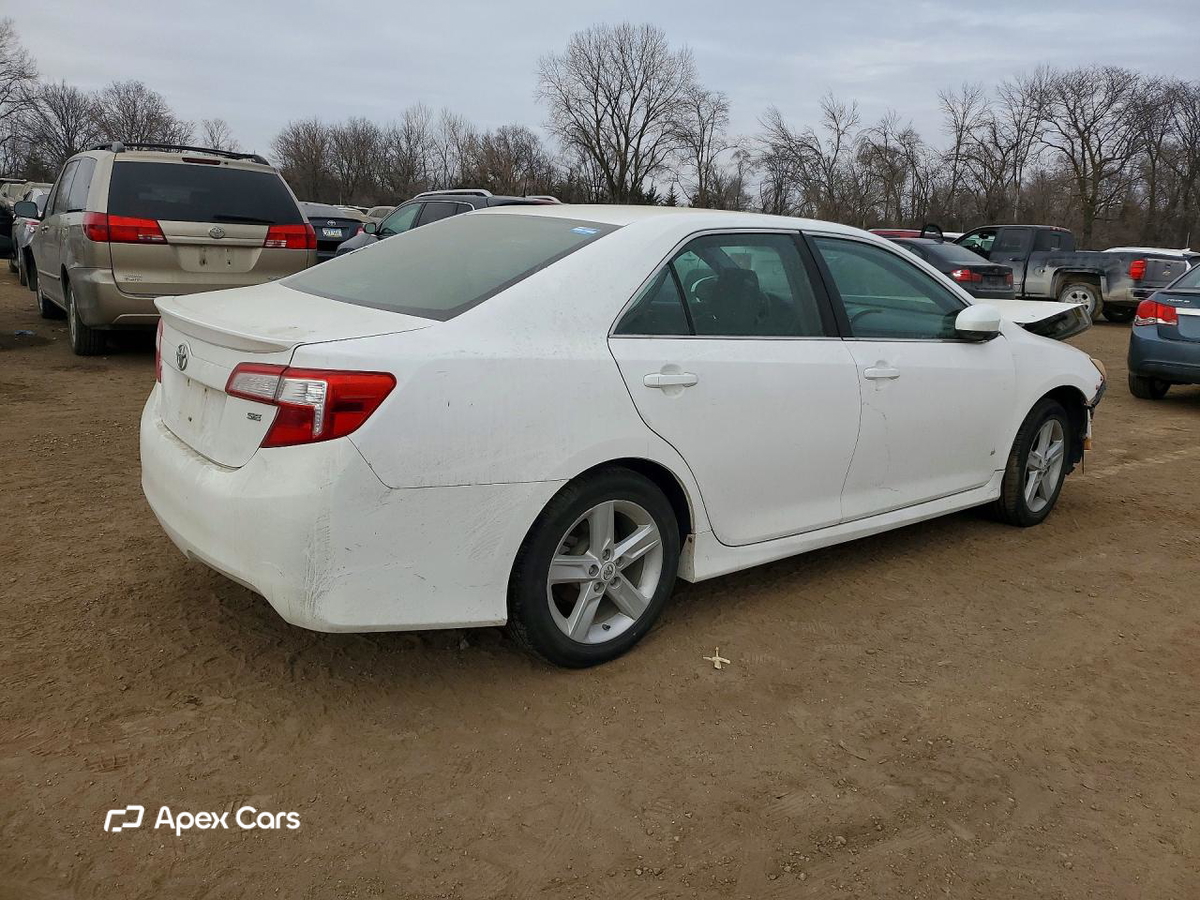 Toyota Camry 2012