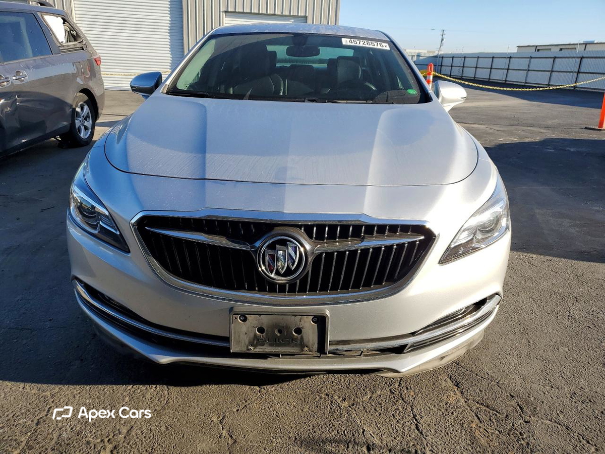 Buick LaCrosse 2018