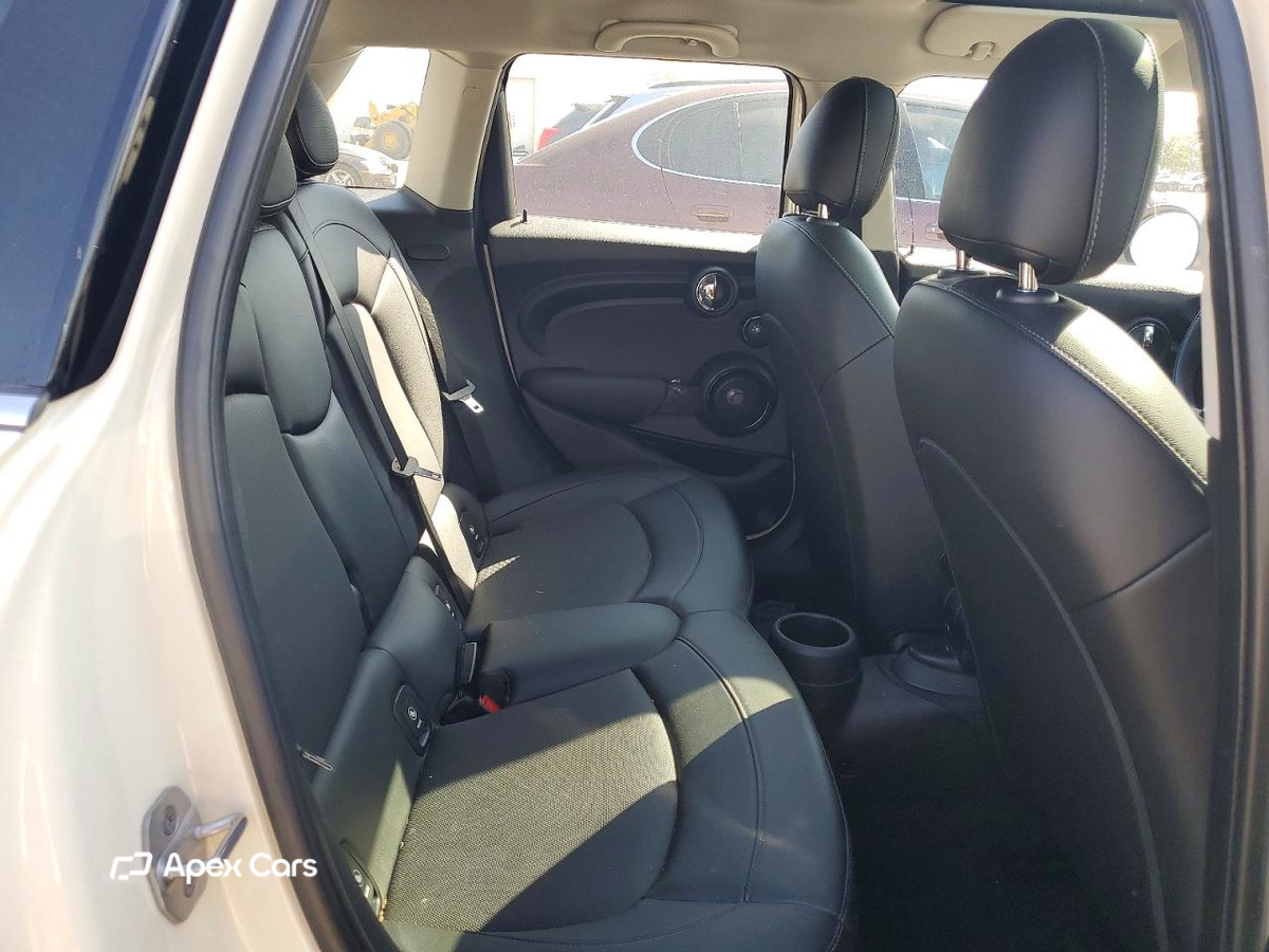 MINI Cooper 2018