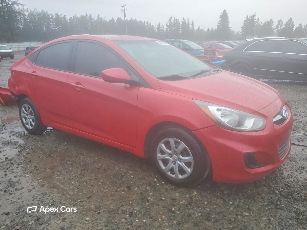 Hyundai Accent 2012