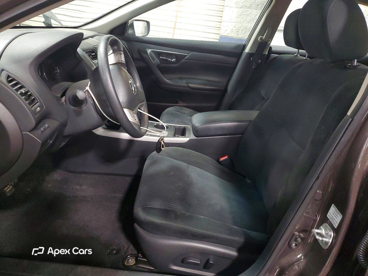 Nissan Altima 2015