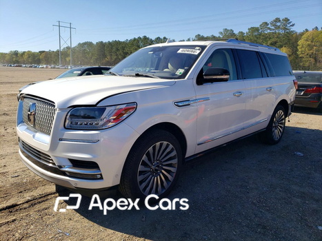 Lincoln Navigator 2018 - Image 1 of 14