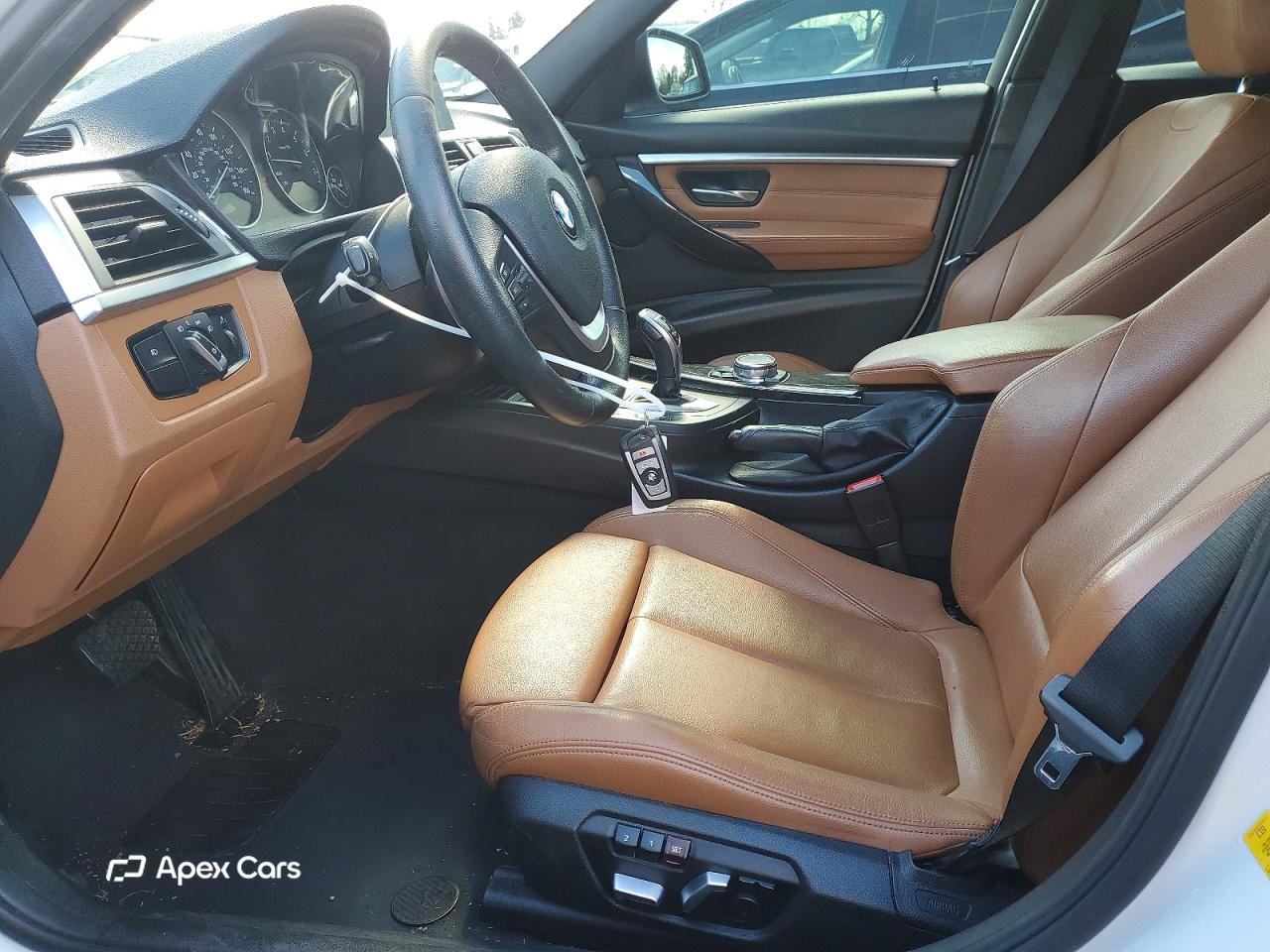 BMW Series 3 2016