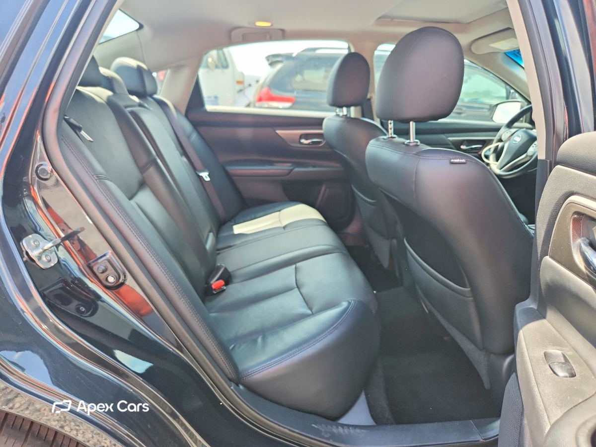 Nissan Altima 2015