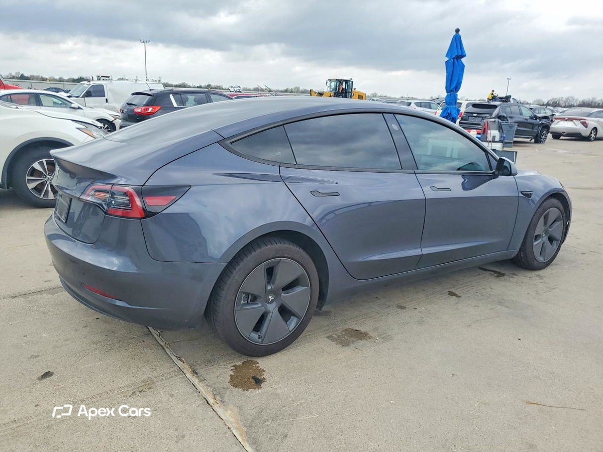 Tesla Model 3 2023
