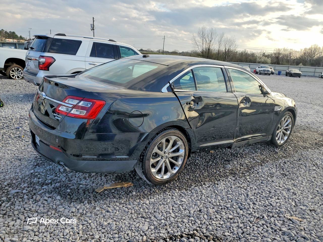Ford Taurus 2013