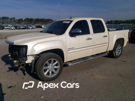 GMC Sierra 2011 - Image 1 of 11