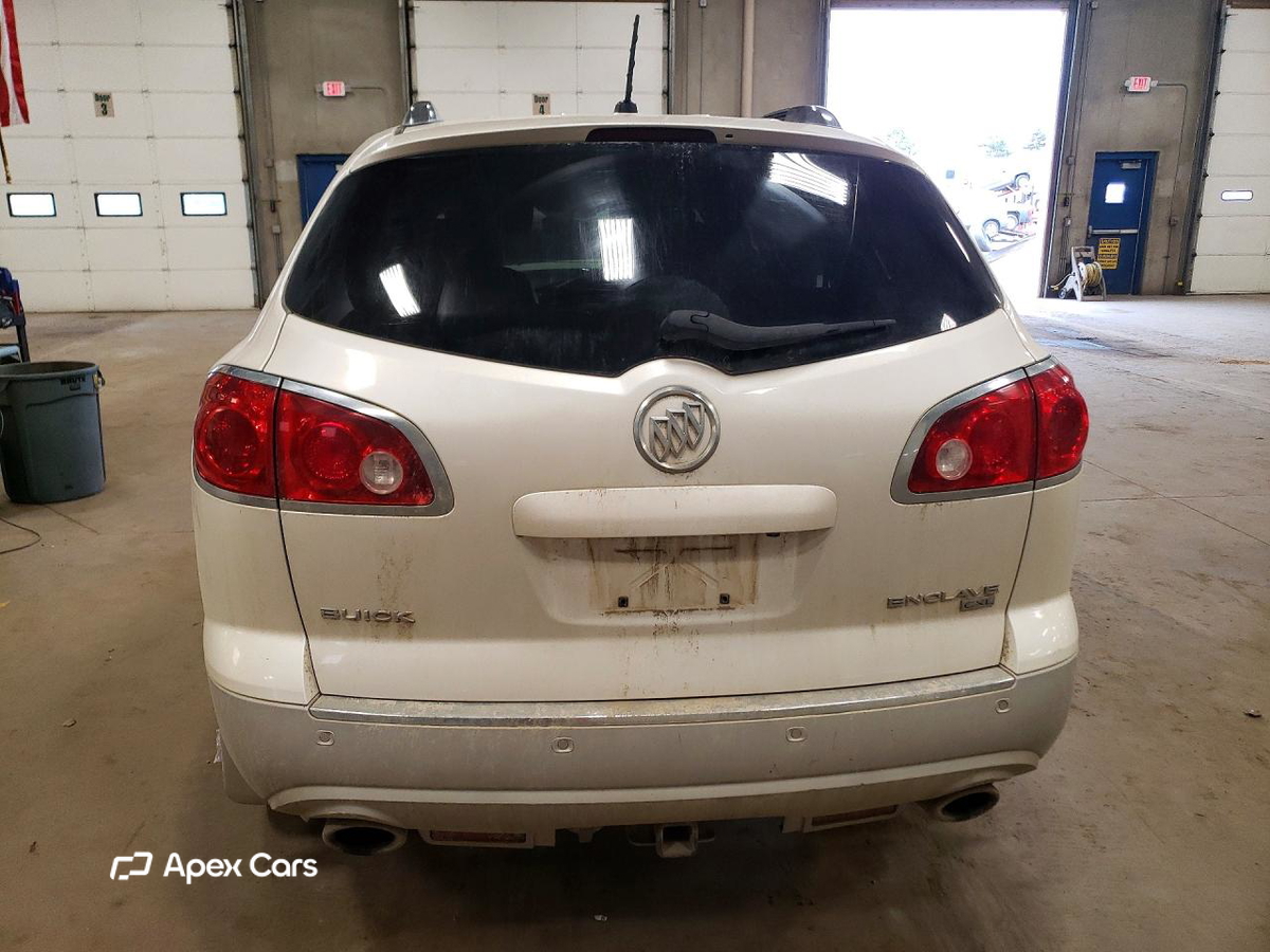 Buick Enclave 2011