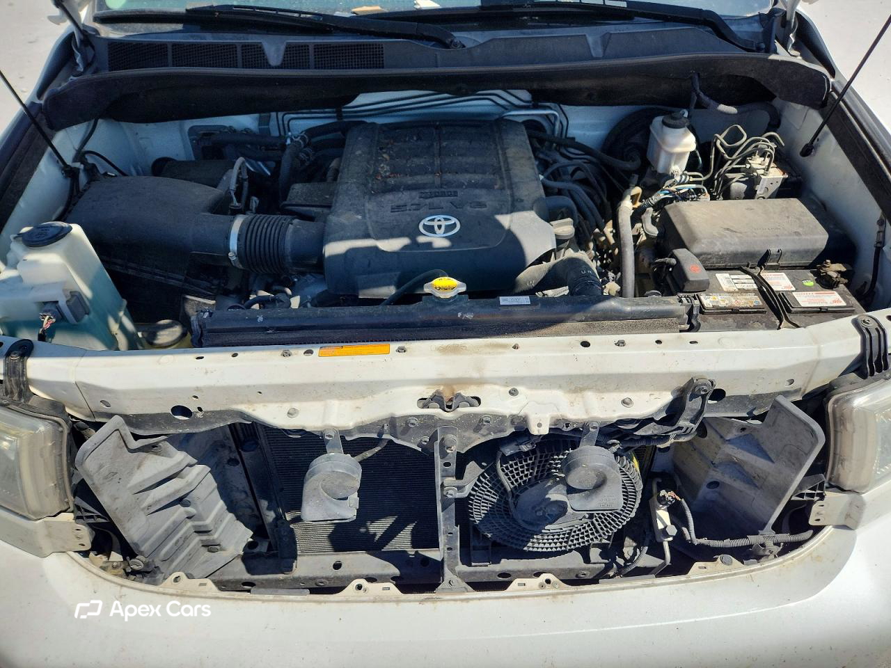 Toyota Sequoia 2016